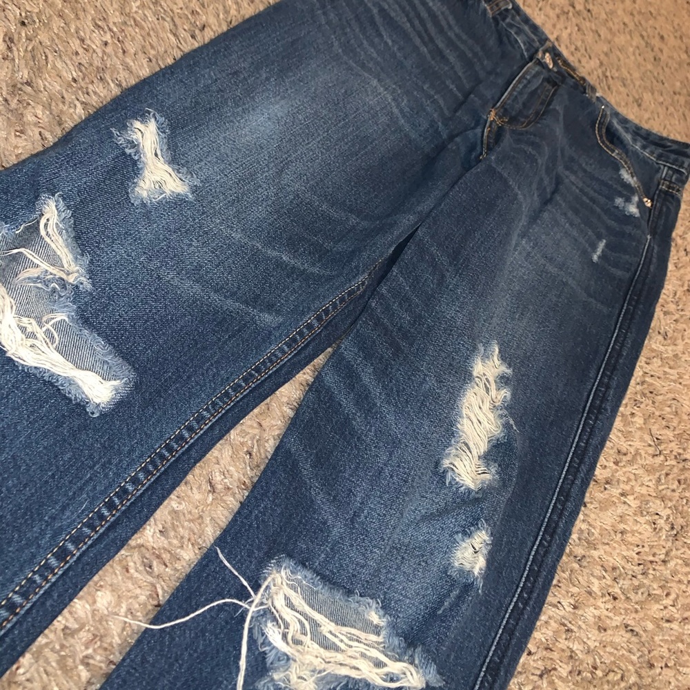 Abercrombie Boyfriend Jeans (Women)